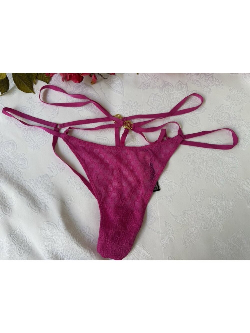 VICTORIA'S SECRET XL PINK GOLD VS STRAPPY CUT OUT CHARM CAGE THONG PANTIES NWT